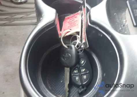 2008 Toyota Sienna Limited from USA, damaged, VIN 5TDBK22C28S013556